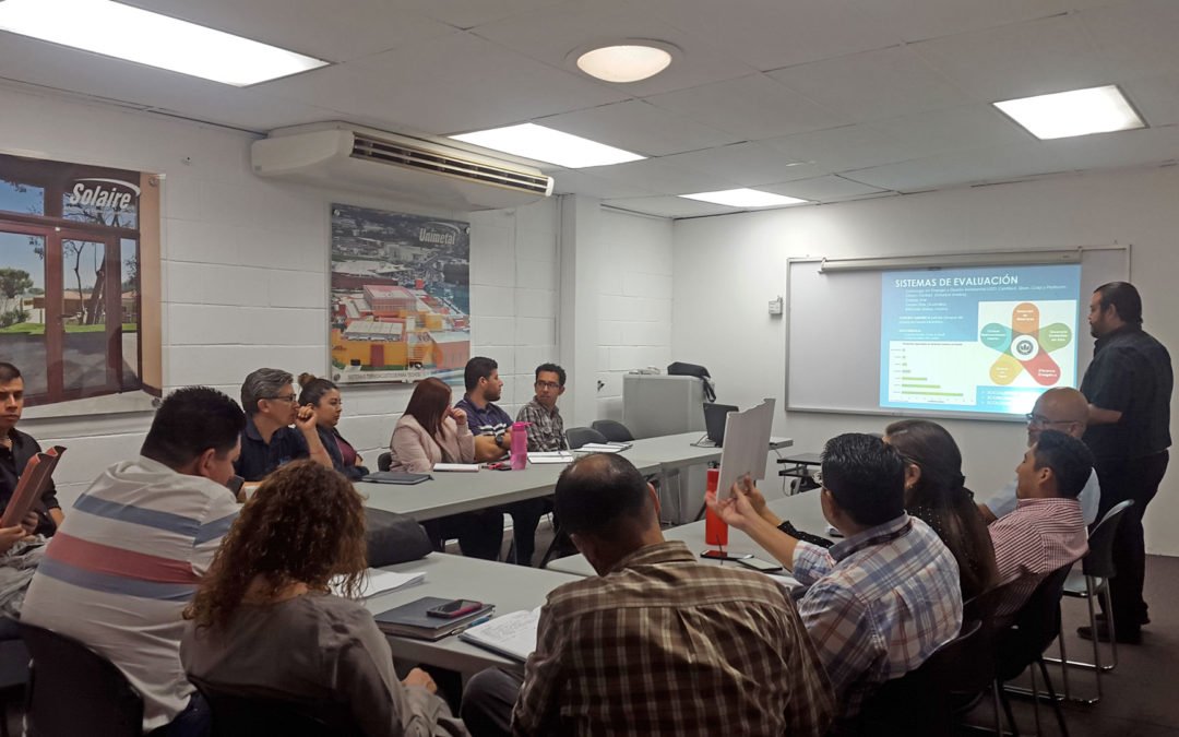 Charla sobre Cubiertas de UPVC Fibromat y ASP